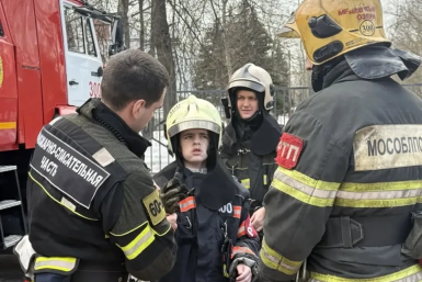 Пожарные Подмосковья исполнили мечту мальчика с аутизмом