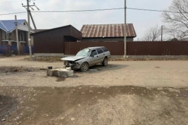 Подросток разбился на автомобиле в Уссурийске