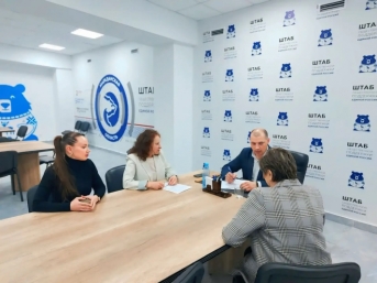 Заместитель мэра Магадана провёл приём горожан по вопросам ЖКХ Источник