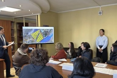 В Якутске распределили земельные участки в селе Сырдах многодетным семьям Окружная администрация Якутска