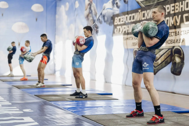 В Улан-Удэ силачи почти память кавалера Ордена Мужества 