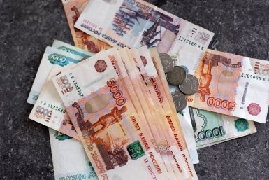 Житель Коломны за пять дней выплатил экс-супруге почти 120 млн рублей