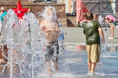 Названы регионы России, где летом в этом году наступит "адова" жара