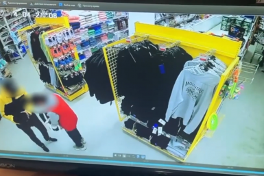 В Улан-Удэ поймали рецидивистку на краже в магазине