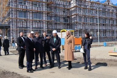 Мост, детский сад и площадь: Олег Кожемяко проверил важные стройки Уссурийска