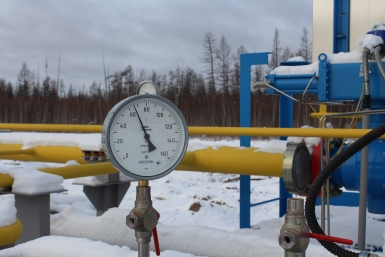 Газ, школы и тёплые остановки: Евгений Григорьев — о главном в Якутске Алена Подковырова, ИА YakutiaMedia