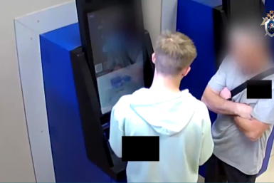 Украл деньги участника СВО: в Улан-Удэ задержан 18-летний мошенник