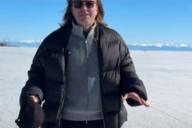 "Место важное, глобальное": Дмитрий Маликов побывал на Байкале почти 10 лет спустя