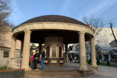 В Кисловодске открыли Ребровский бювет после зимней консервации