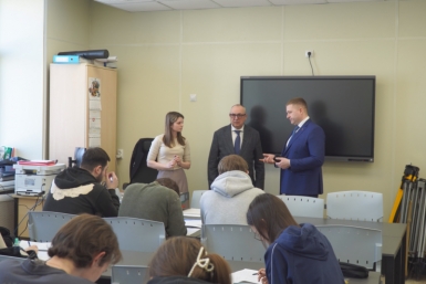 В Магаданской области решают одну из приоритетных задач развития региона Источник