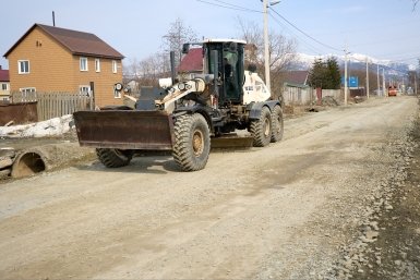 В Южно-Сахалинске приступили к плановому ремонту грунтовых дорог пресс-служба мэрии города