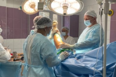 Операция по эндопротезированию пресс-служба министерства здравоохранения Сахалинской области