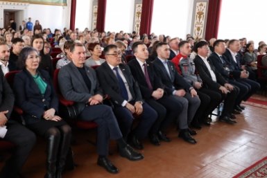 Итоги развития Железнодорожного района Улан-Удэ обсудили общественники, члены партии и депутаты Горсовета от &quotЕдиной России&quot мэрия Улан-Удэ