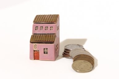 ВТБ: в марте выдачи ипотеки на рынке выросли на треть