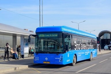 Очередная крупная партия новых электробусов прибыла в Москву