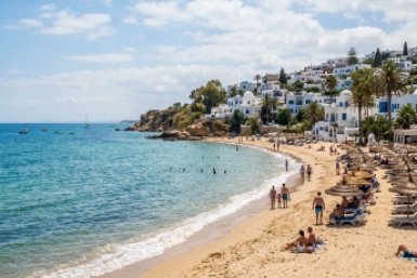 Зачем "сливать" деньги на заезженный Египет: нашли идеальное место с мягким климатом и копеечным спа