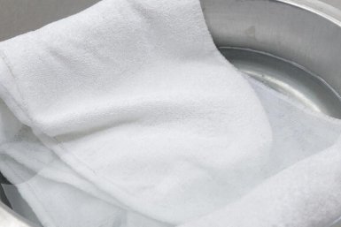 Умные хозяйки не стирают полотенца, а замачивают на 2 часа: сразу мягкие и пахнут чистотой