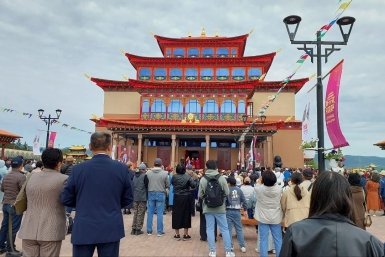 Цвета по Зурхаю: как подобрать одежду по знаку животного