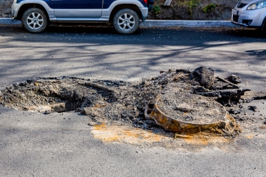 Водитель в Улан-Удэ дошёл до суда из-за опасного люка