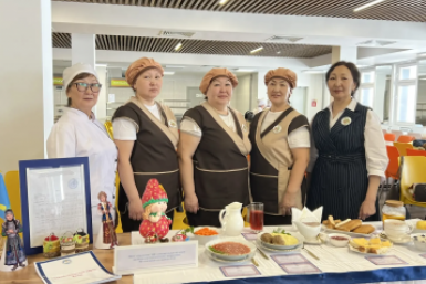 В Якутии стали известны лучшие школьные столовые Нюргуяна Хаптасова