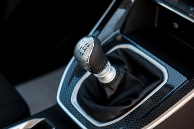 Автоэксперт раскрыл, как Mercedes и BMW попали в советскую милицию