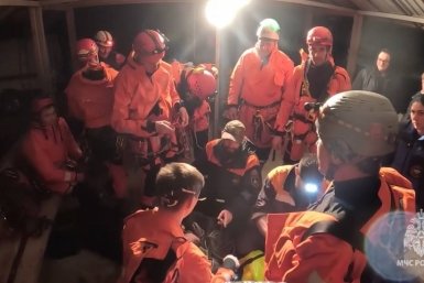 Спасатели трое суток эвакуировали тело девушки из пещеры Пасть Дракона в Сочи