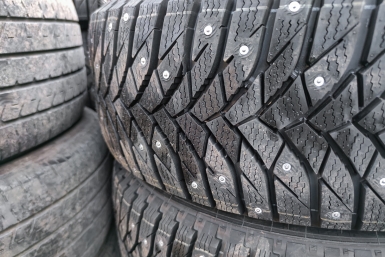 Шины не по сезону — не мелочь, а статья: что грозит водителям в этом году