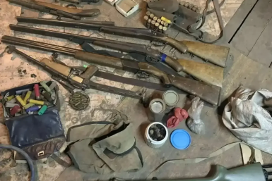 В Зиминском районе у 20-летнего парня нашли арсенал оружия