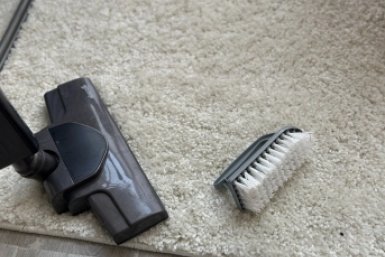 Почистила грязный ковер перед Пасхой без химии: турецкий секрет, который экономит тысячи на химчистке