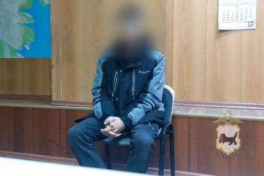 В Братске задержали курьеров мошенников - они похитили сотни тысяч у пенсионерок