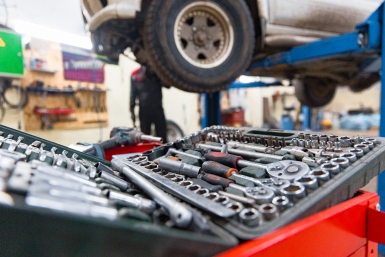 На Кубани оштрафовали бизнесмена за ворота с экстремистскими символами