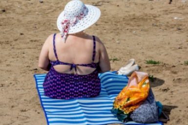 У россиян отбирают все деньги, используя средства для похудения