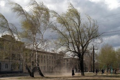 Ветер до 25 м/с ожидается в Иркутске 9 апреля