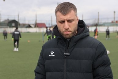 "Нет ни сна, ни восстановления": как выживает ФК "Иркутск" на грани закрытия