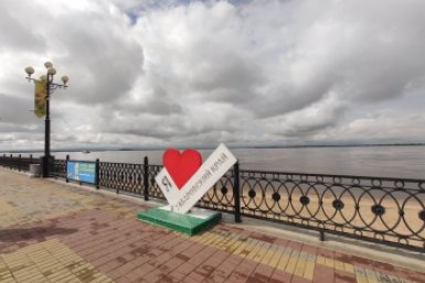 Пока вы спали: дресс-код в театрах, лапша идёт в наступление, кто отравил попугаев