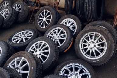 От 11 до 60 тысяч: сколько жители Владивостока заплатят за летнюю резину в 2026 году