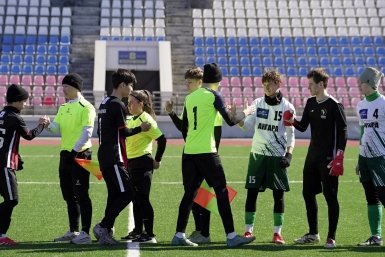 В Улан-Удэ стартовал Кубок памяти легенды футбола Василия Лобсанова