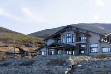 Игорь Донцов: Юрий Трутнев контролирует реализацию инвестиционного проекта острова Завьялова во время каждого визита в регион Источник