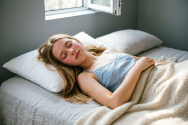 Килограммы уходят без диет — и все благодаря режиму сна: вот во сколько нужно ложиться, иначе вес не сдвинется