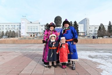 В Бурятии учредили День семьи по лунному календарю пресс-служба правительства Бурятии