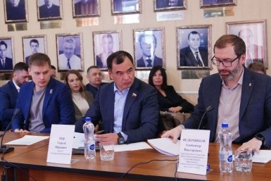 Перспективы развития Черемховского района обсудили депутаты на встрече с активом МО Пресс-служба ЗС Приангарья