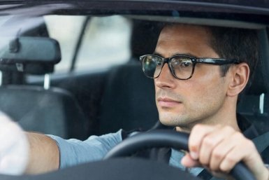 Очки за рулём в 2026: новые проверки, штрафы и кого остановят в первую очередь