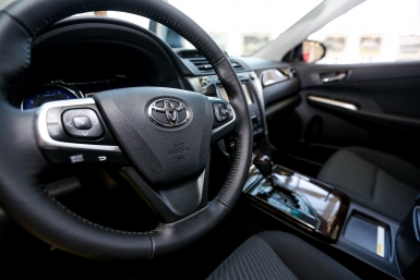 авто, автосалон, тойота, машина ИА PrimaMedia