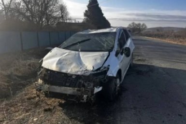 Не пристегнулись и улетели в кювет: подросток пострадал после ДТП с пьяным водителем в Приморье