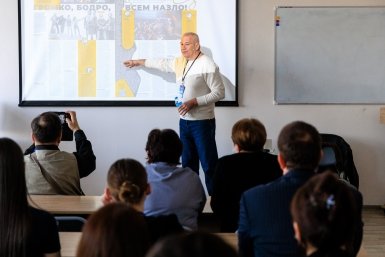 Газета против клипового мышления: как удерживать читателя в эпоху скролла обсудили на МедиаСаммите в Биробиджане ИА PrimaMedia