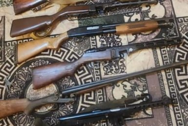 В Ангарске отец и сын хранили дома незаконный боевой арсенал