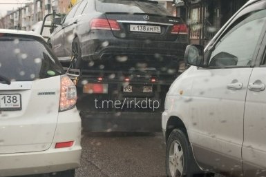 &quotИркутский_автохам&quot: апрель разогнался — ПДД не успевают Тг-канал (18+) ДТП38RUS