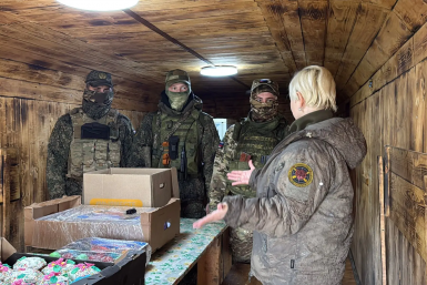 Крымчане передали подарки к Пасхе на херсонское и запорожское направления