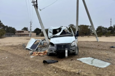 Смертельное ДТП в Ольхонском районе: водитель врезался в электроопору