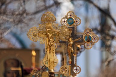 "Переведите на Благодатный огонь": мошенники придумали новые схемы перед Пасхой